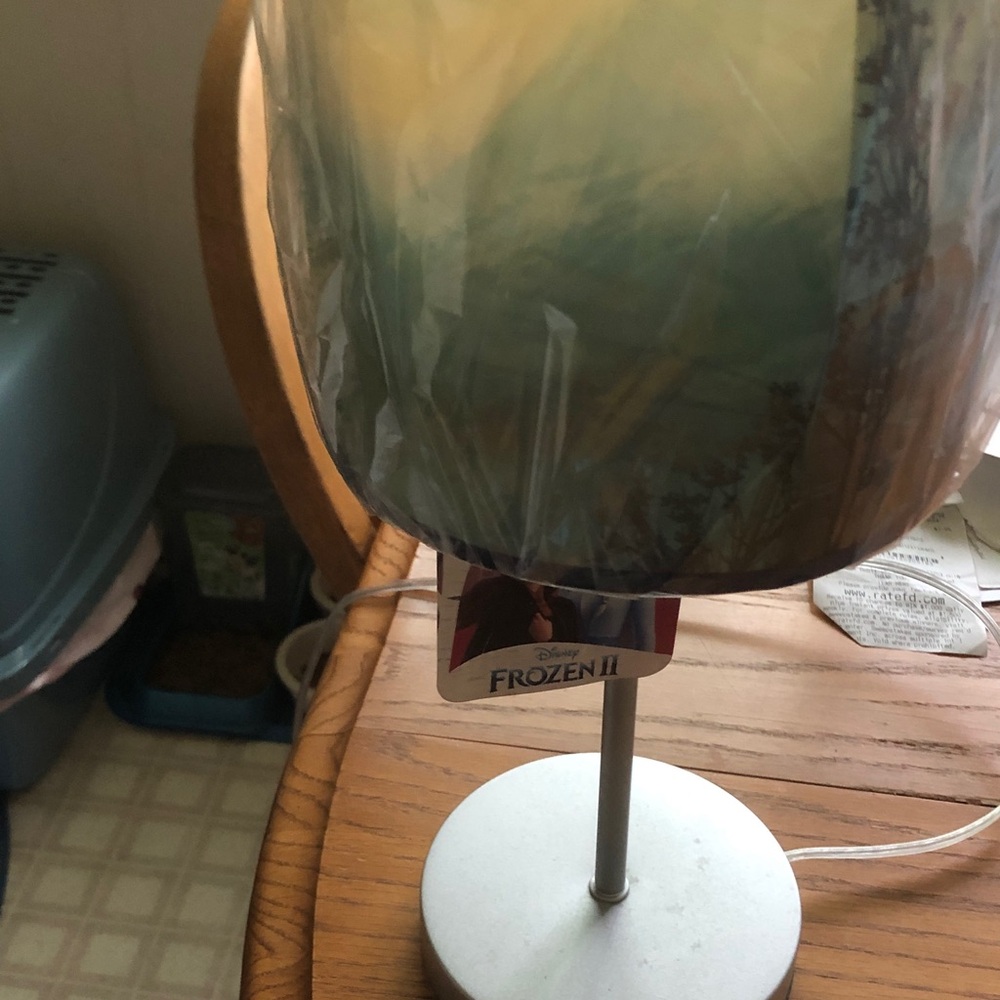 Disney Frozen II Ombre Green Glass Table Lamp